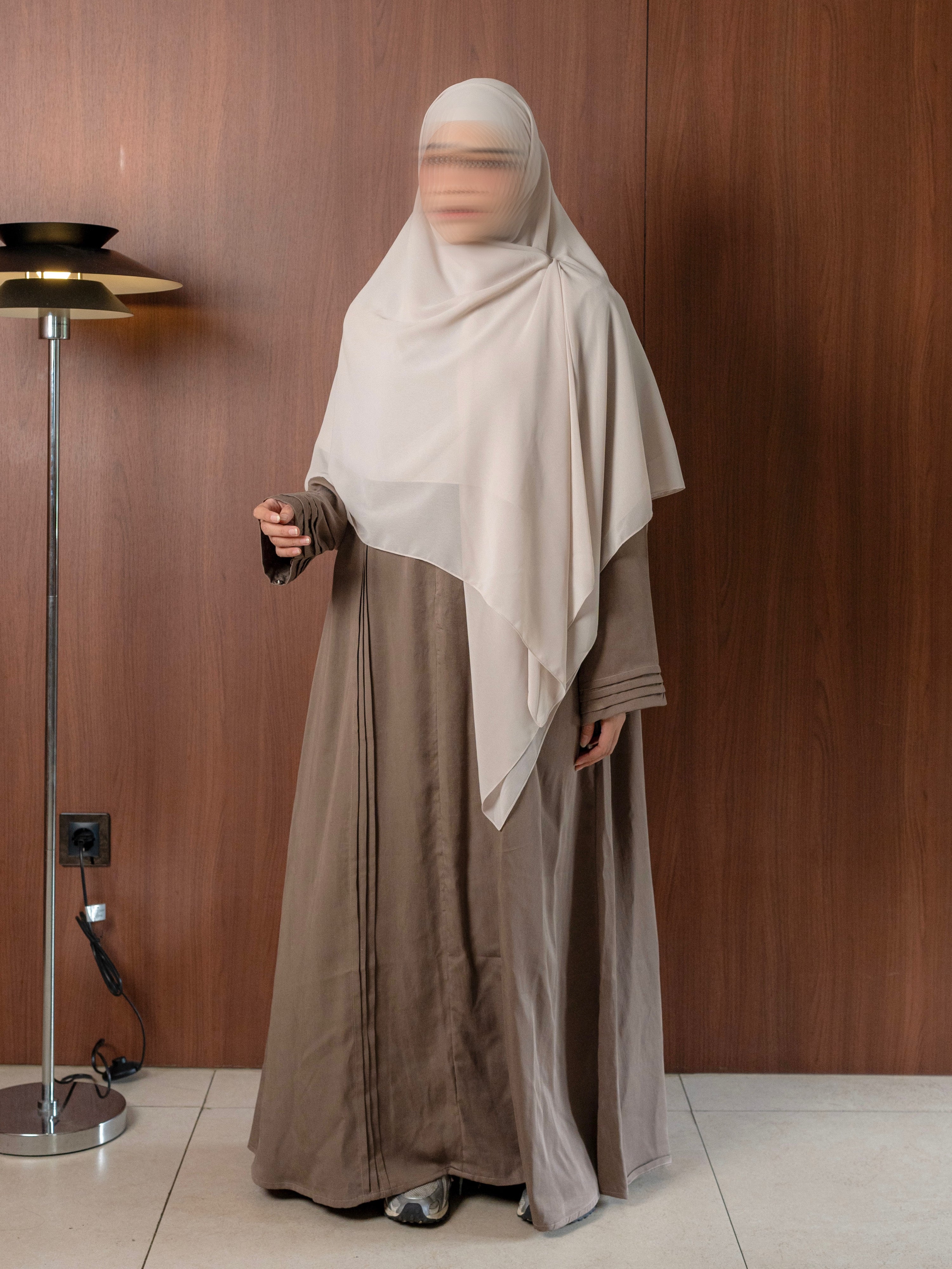 Eyva Silhouette Abaya
