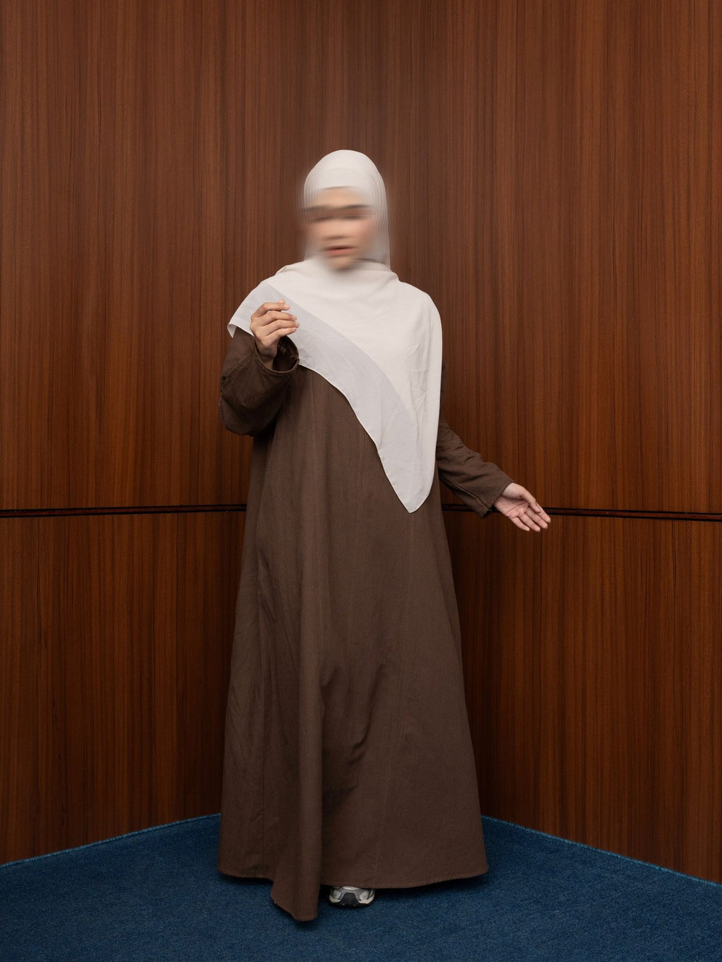 Repeat sleeve abaya