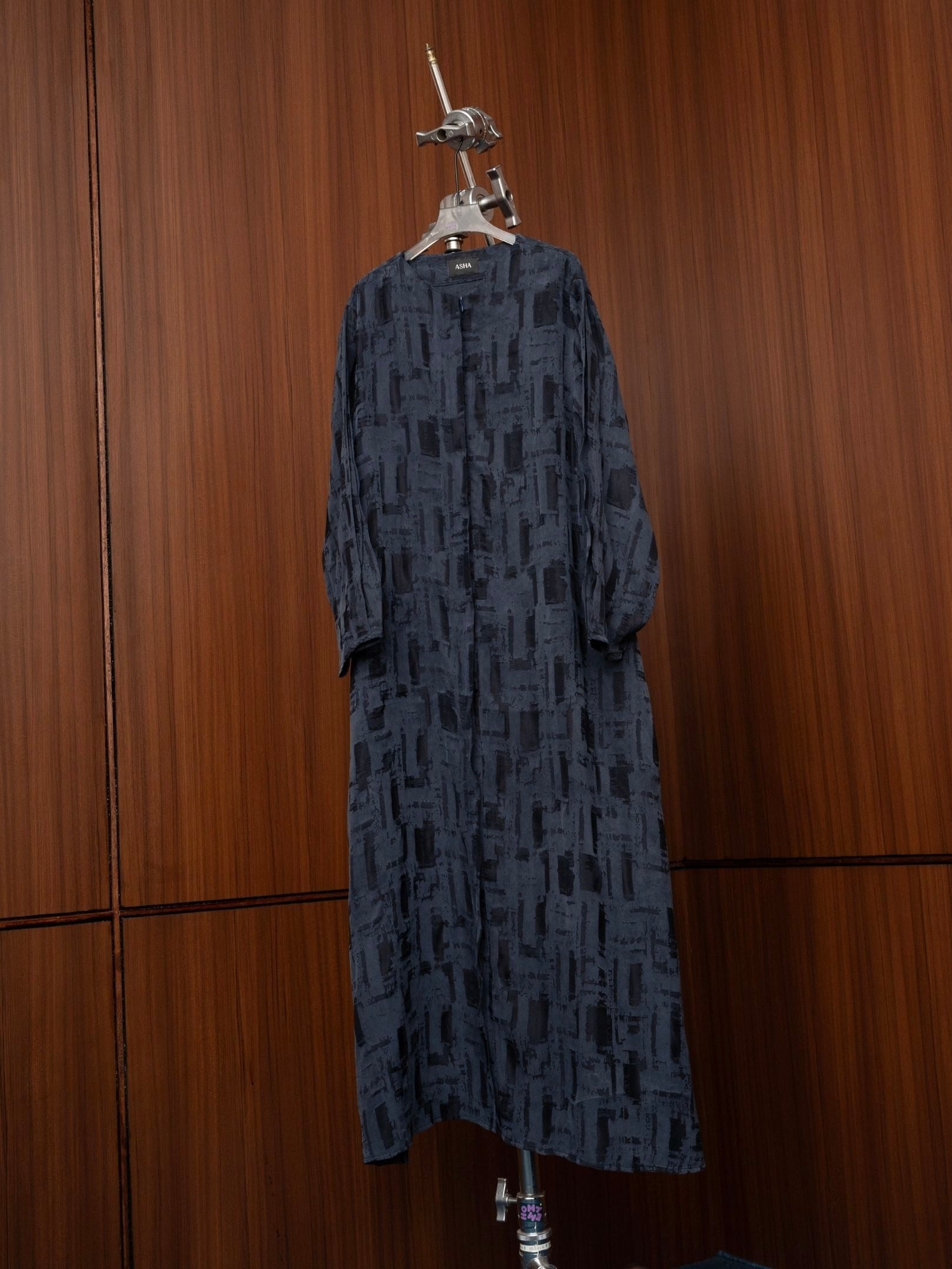 Ivy cupro abaya (Exclusive series)