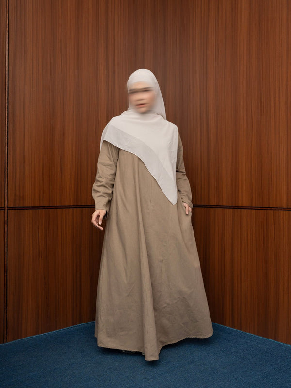 Repeat sleeve abaya