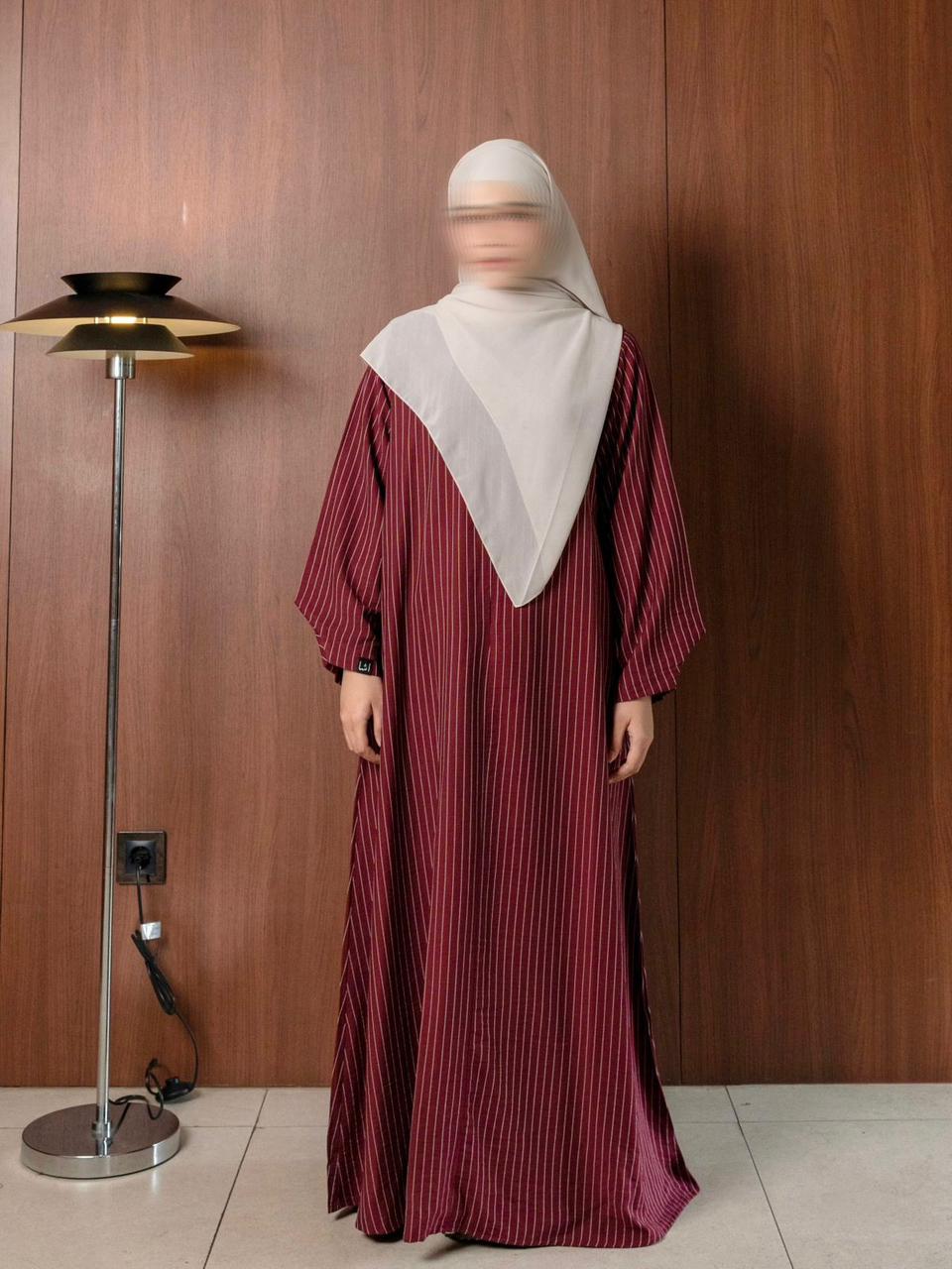 Lyra Sleeve Abaya